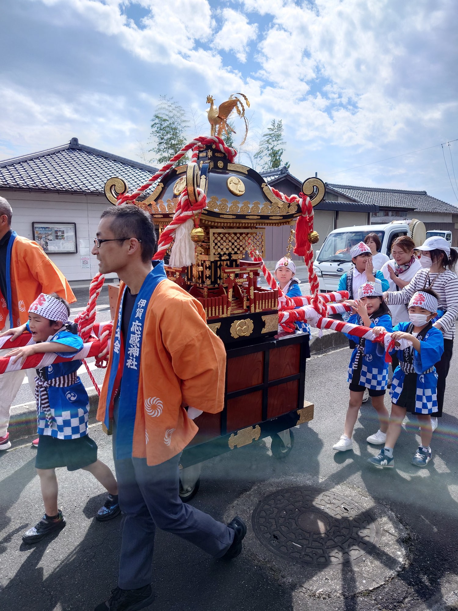 秋　応感神社祭り